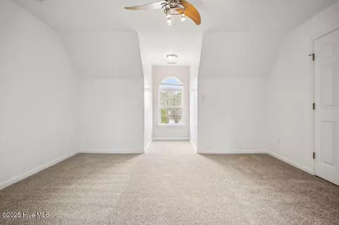 Bedroom - 229 E Ivybridge Dr # -1, Hubert, NC 28539 photo 5 of 18