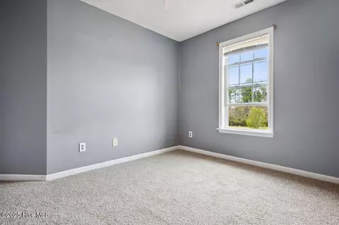 Bedroom - 229 E Ivybridge Dr # -1, Hubert, NC 28539 photo 7 of 18