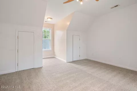 Bedroom - 229 E Ivybridge Dr # -1, Hubert, NC 28539 photo 4 of 18