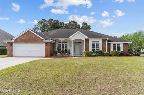7100 Fiddler Cir, Wilmington, NC 28405