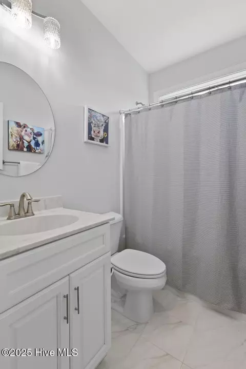 Bath - 354 Crown Pointe Dr, Hampstead, NC 28443 photo 1 of 4