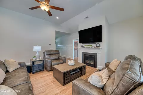 48 Streambed Way, Hampstead, NC 28443 photo 8