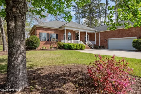 105 Neuse Dr, Chocowinity, NC 27817 photo 2