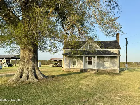 1580 Eds Grocery Rd, Williamston, NC 27892
