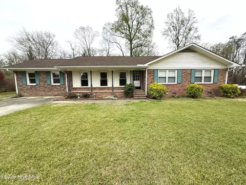 114 Long Leaf Ln, Plymouth, NC 27962