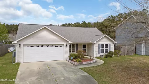 311 Fairmount Way, New Bern, NC 28562