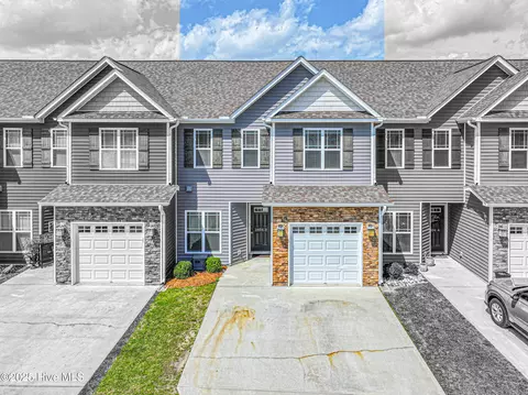 1804 Fox Den Way #3, Greenville, NC 27858