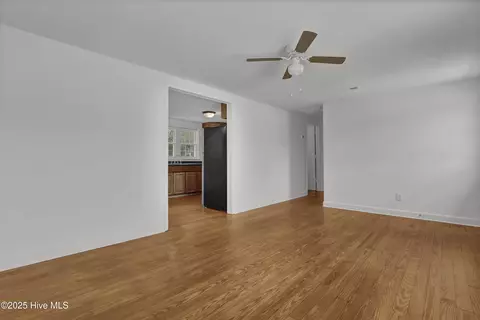 Living - 3911 Penderlea Hwy, Willard, NC 28478 photo 3 of 3