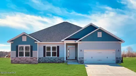 212 Poker House Road Rd, Grimesland, NC 27837