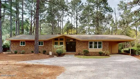 41 Pine Lake Dr, Whispering Pines, NC 28327