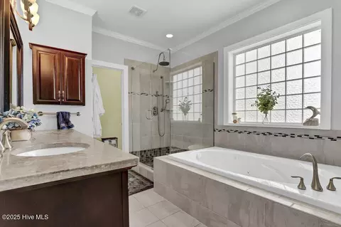 Bath - 109 Drake Rd, Hampstead, NC 28443 photo 1 of 6