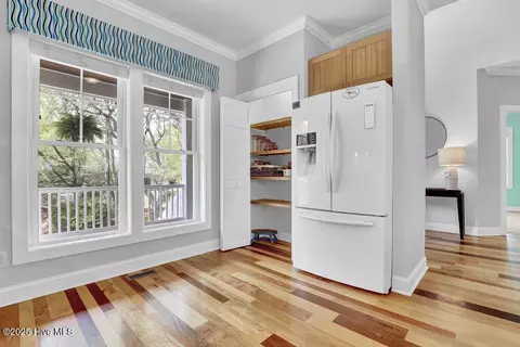 Kitchen - 109 Drake Rd, Hampstead, NC 28443 photo 3 of 5