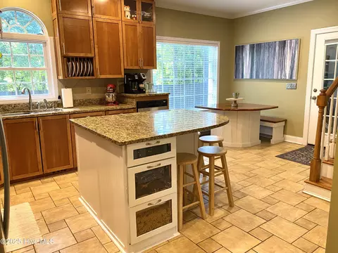 Kitchen - 68 E Dasher St, Whiteville, NC 28472 photo 9 of 10