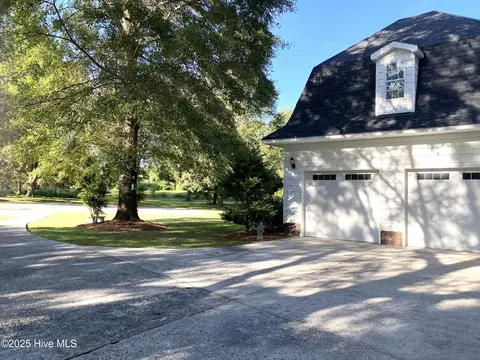 Exterior - 68 E Dasher St, Whiteville, NC 28472 photo 5 of 21