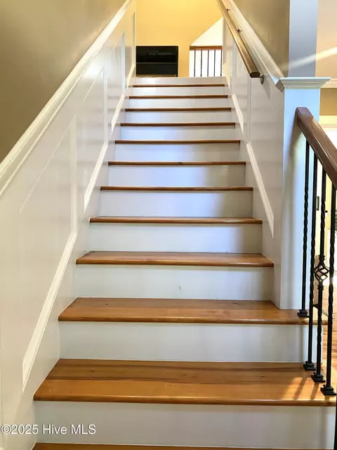 Entry Way - 68 E Dasher St, Whiteville, NC 28472 photo 6 of 15