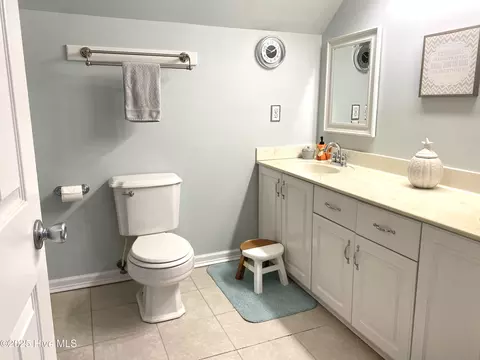 Bath - 68 E Dasher St, Whiteville, NC 28472 photo 10 of 10