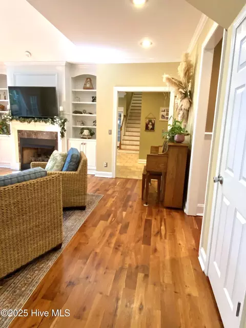 Entry Way - 68 E Dasher St, Whiteville, NC 28472 photo 10 of 15