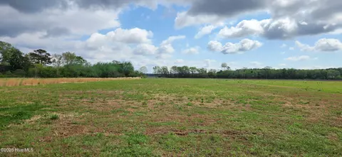 107 Muddy Creek Rd, Hertford, NC 27944
