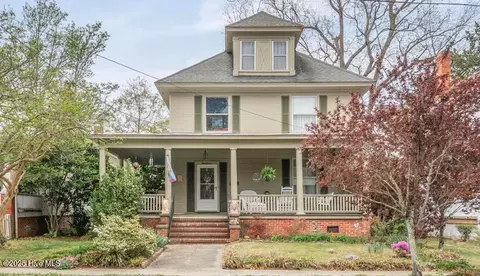 111 Selden St, Elizabeth City, NC 27909