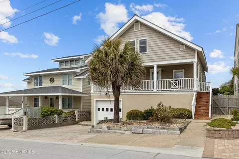 111 E Atlantic Blvd, Atlantic Beach, NC 28512