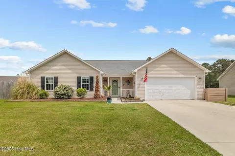 403 S Elisa Ln, Hubert, NC 28539