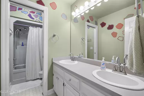 135 Pine St, Camden, NC 27921 photo 32