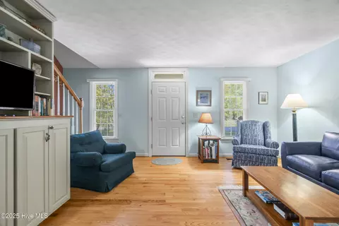 135 Pine St, Camden, NC 27921 photo 5