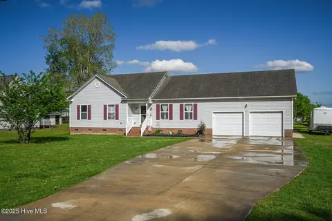 172 Riverwood Dr, Hertford, NC 27944