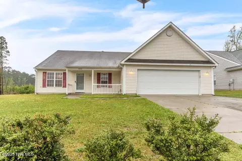 1054 Weathervane Hill Dr, Rocky Mount, NC 27803