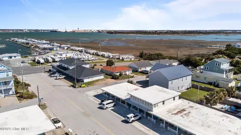 201 Henderson Blvd #1, Atlantic Beach, NC 28512 photo 27