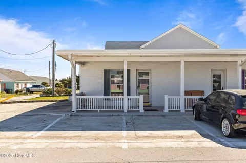 201 Henderson Blvd #1, Atlantic Beach, NC 28512 photo 2