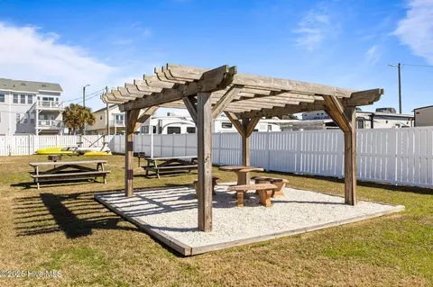 201 Henderson Blvd #1, Atlantic Beach, NC 28512 photo 23