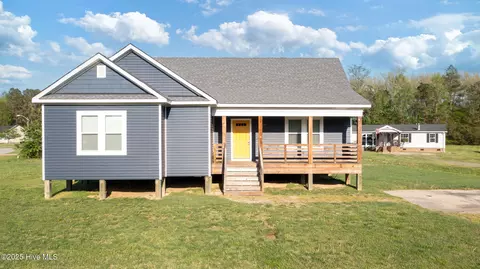 1001 Lindsay Ct, Elizabeth City, NC 27909