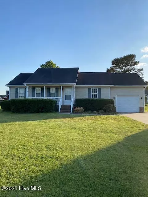 106 River Bluff Dr, Goldsboro, NC 27530