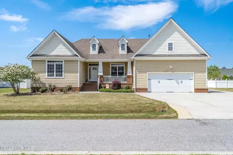 122 Bayside Dr, Moyock, NC 27958