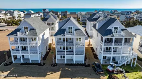 609 S Topsail South Dr #B, Surf City, NC 28445