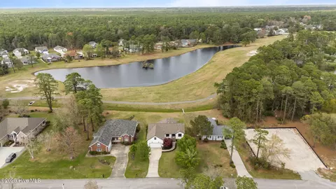 View/Area - 5713 Sloop Ct, New Bern, NC 28560 photo 2 of 6