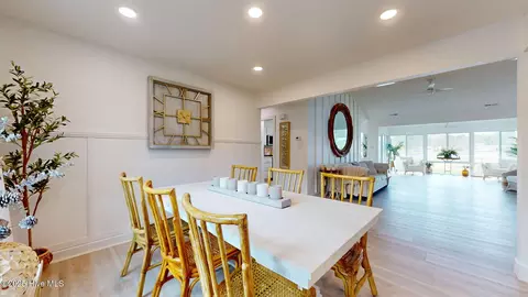 Dining - 5713 Sloop Ct, New Bern, NC 28560 photo 1 of 2