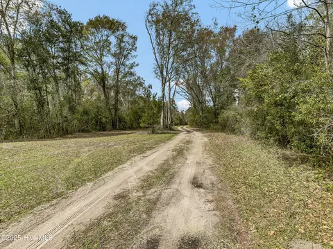 00 Old Whitfield Rd, Hampstead, NC 28443 photo 2