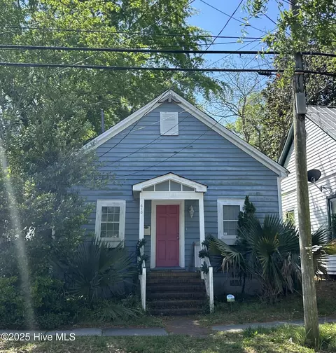 610 Ann St, Wilmington, NC 28401