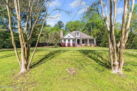 106 Spring Chase Ln, Rocky Point, NC 28457