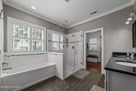 Bath - 281 Whichard Ln, Chocowinity, NC 27817 photo 3 of 5
