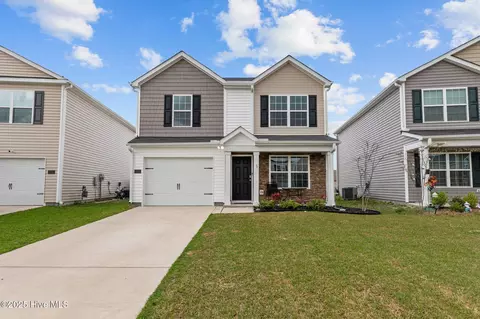 113 Walton Dr, New Bern, NC 28562