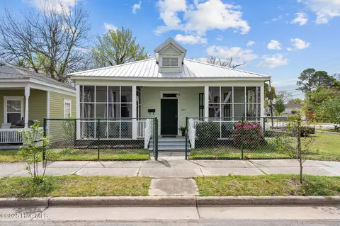 1204 Castle St, Wilmington, NC 28401