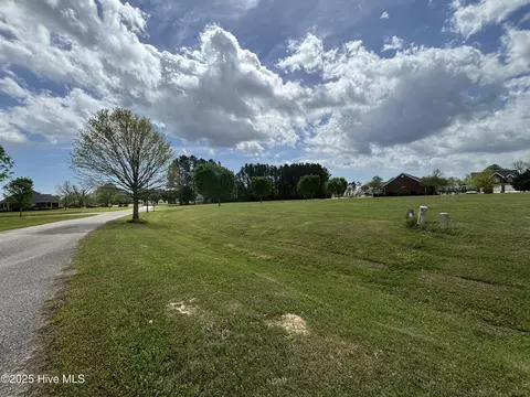 lot40 Stuart Ave, Lake Waccamaw, NC 28450