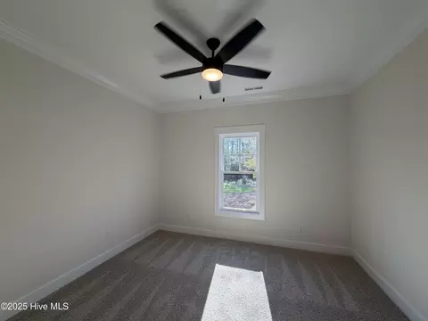 Bedroom - 302 E Ivybridge Dr, Hubert, NC 28539 photo 3 of 7