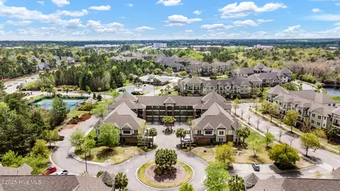 6825 Mayfaire Club Dr #103, Wilmington, NC 28405