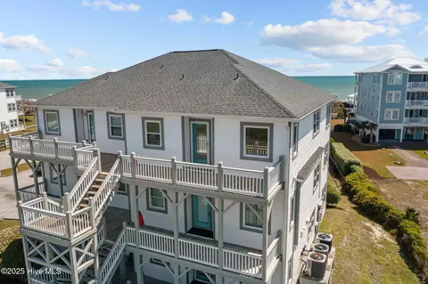 2903 Pointe West Dr #UB3, Emerald Isle, NC 28594