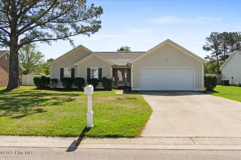7108 Springer Rd, Wilmington, NC 28411