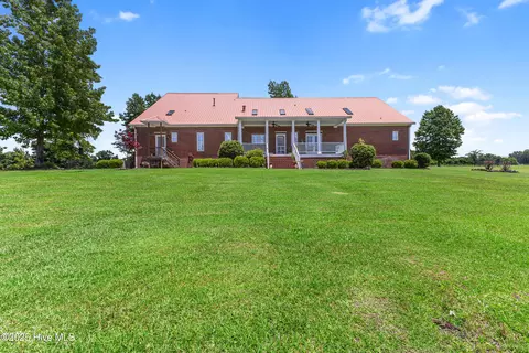 Exterior - 5370 Slocum Trl, Atkinson, NC 28421 photo 7 of 17